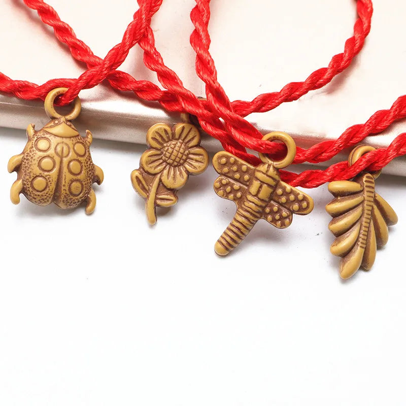 100pcs Wedding Souvenirs Women Lucky Bracelets Kids Birthday Favors Gifts For Guest Party Favors Cartoon Bead Red String Bangles
