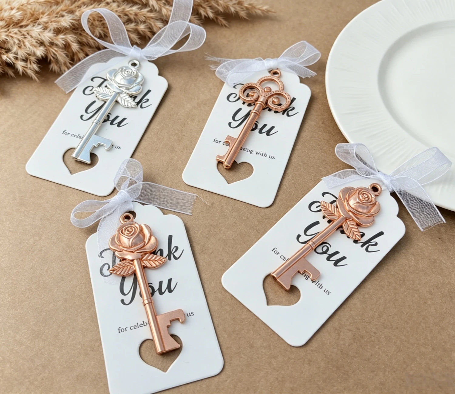 Wedding Souvenirs Gifts for Guests Key Beer Bottle Opener Keyring/Keychain Custom Wedding Favors Gifts Rustic Party Souvenirs